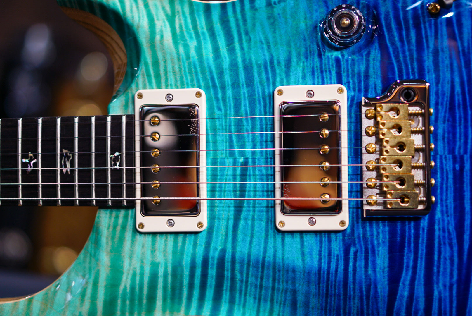 PRS Custom 24 wood library Blue Fade 0395510