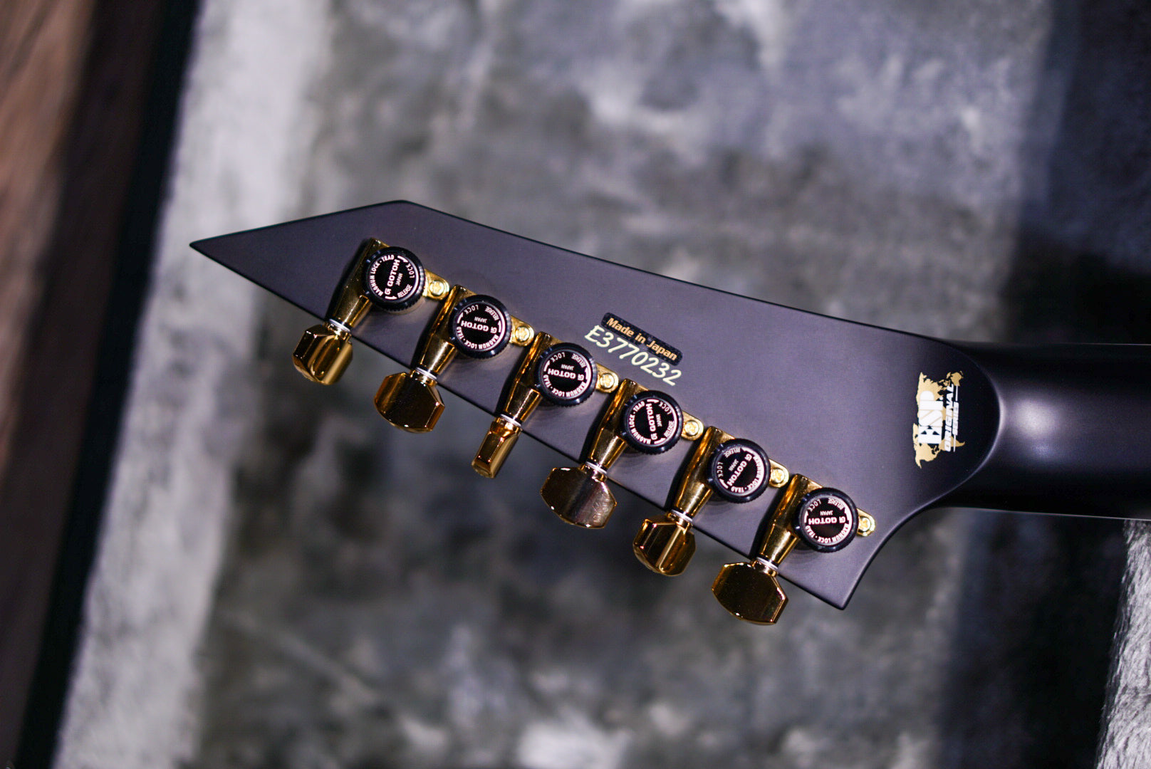 ESP-ARROW NT Castmetal pink Gold Package E3770232 - HIENDGUITAR   ESP GUITAR
