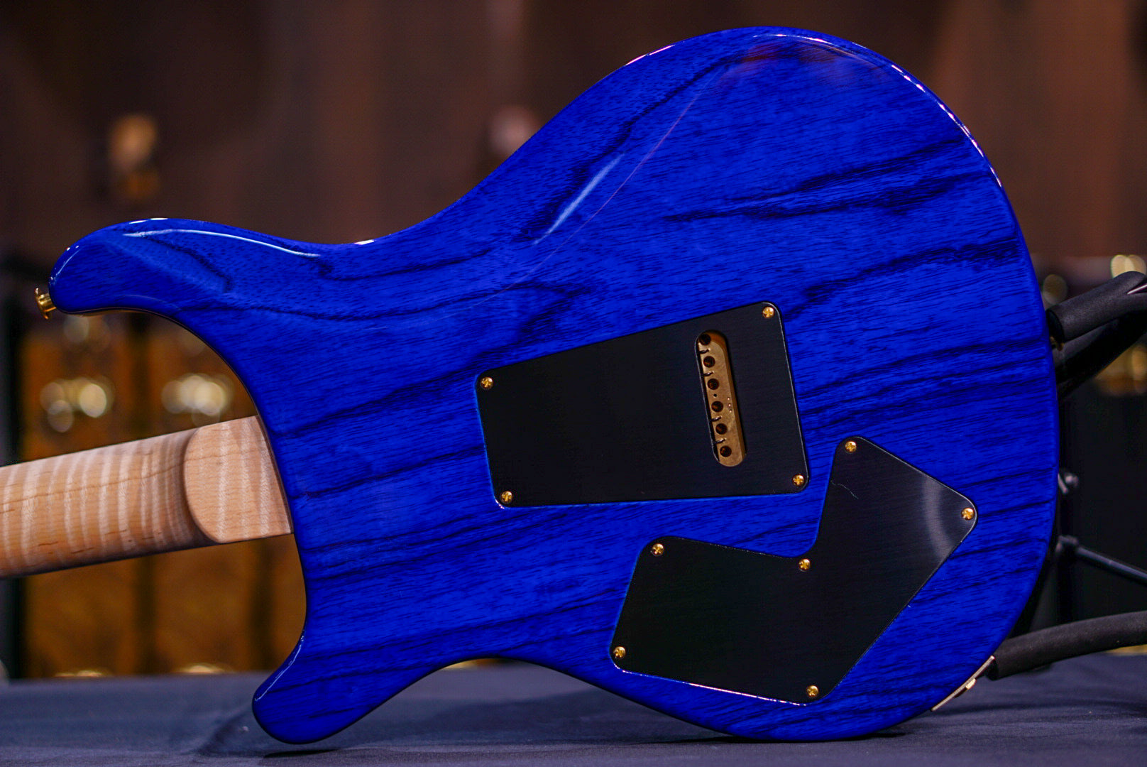 PRS Modern eagle V wood library violet blue burst 0396283