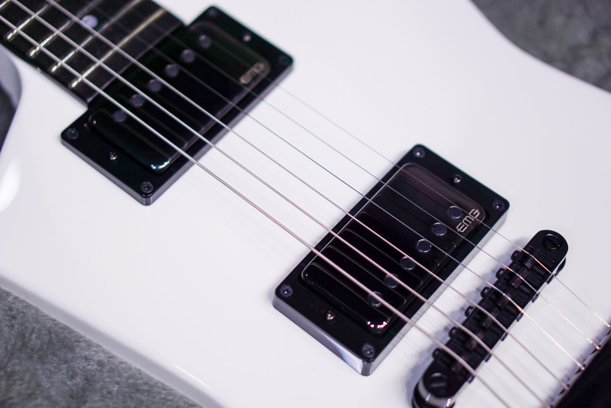 ESP SNAKEBYTE - Snow White James hetfield signature E7040232