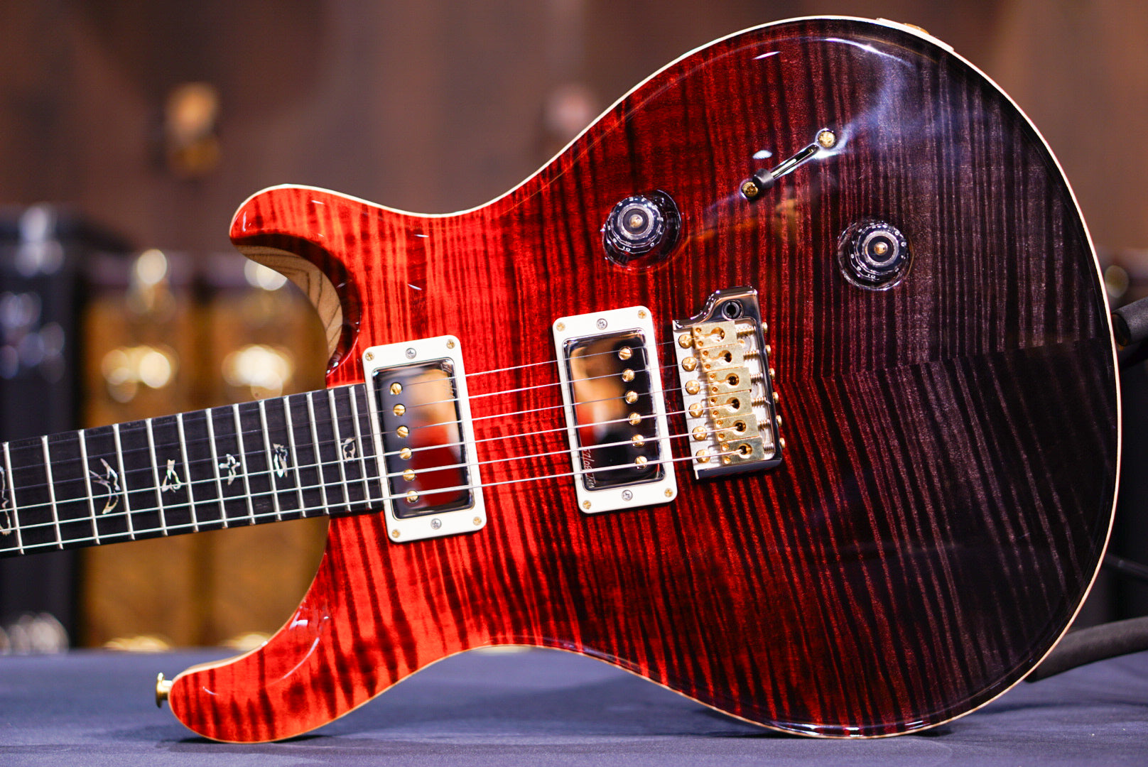 PRS Custom 24 wood library Fire Red / Gray Black Fade  0395508