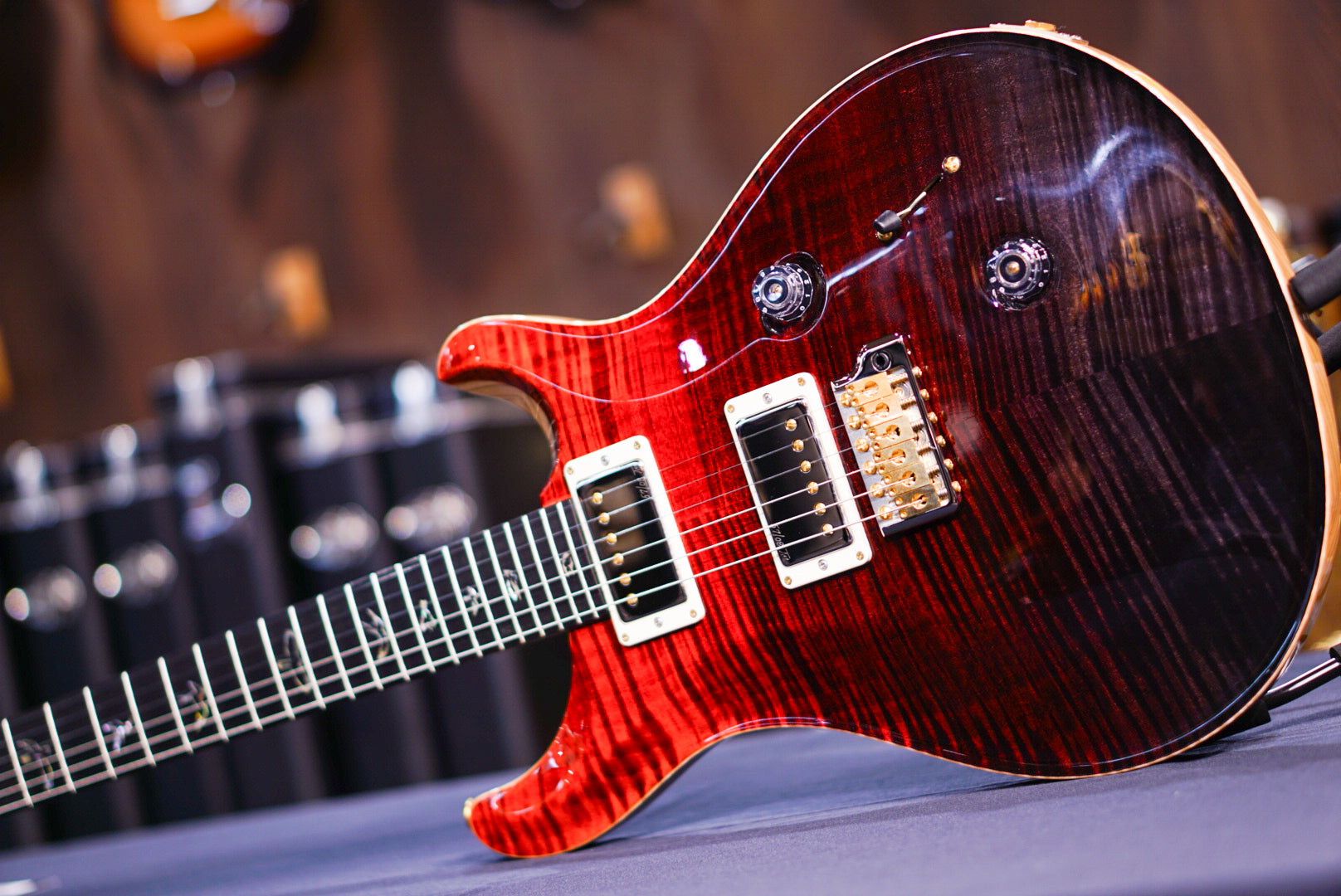 PRS Custom 24 wood library Fire Red / Gray Black Fade  0395508