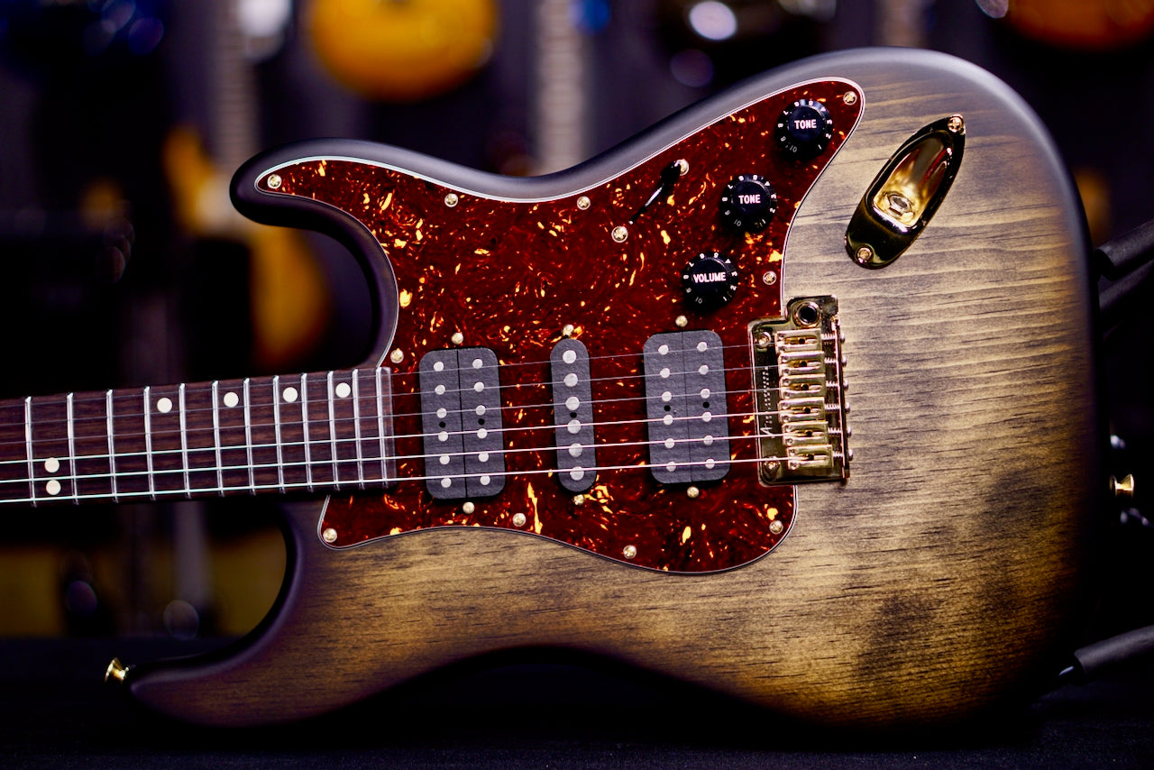 Tom Anderson Icon Classic Satin Rustic Brown Edge Burst * 01-22-26A *