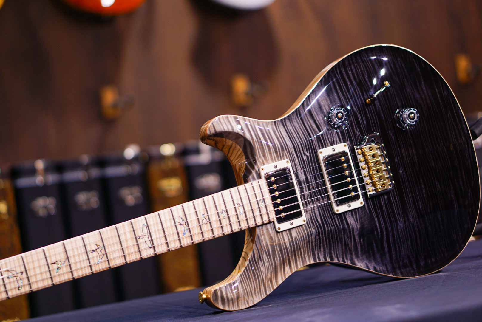 PRS Custom 24 wood library Gray Black Fade  0396075