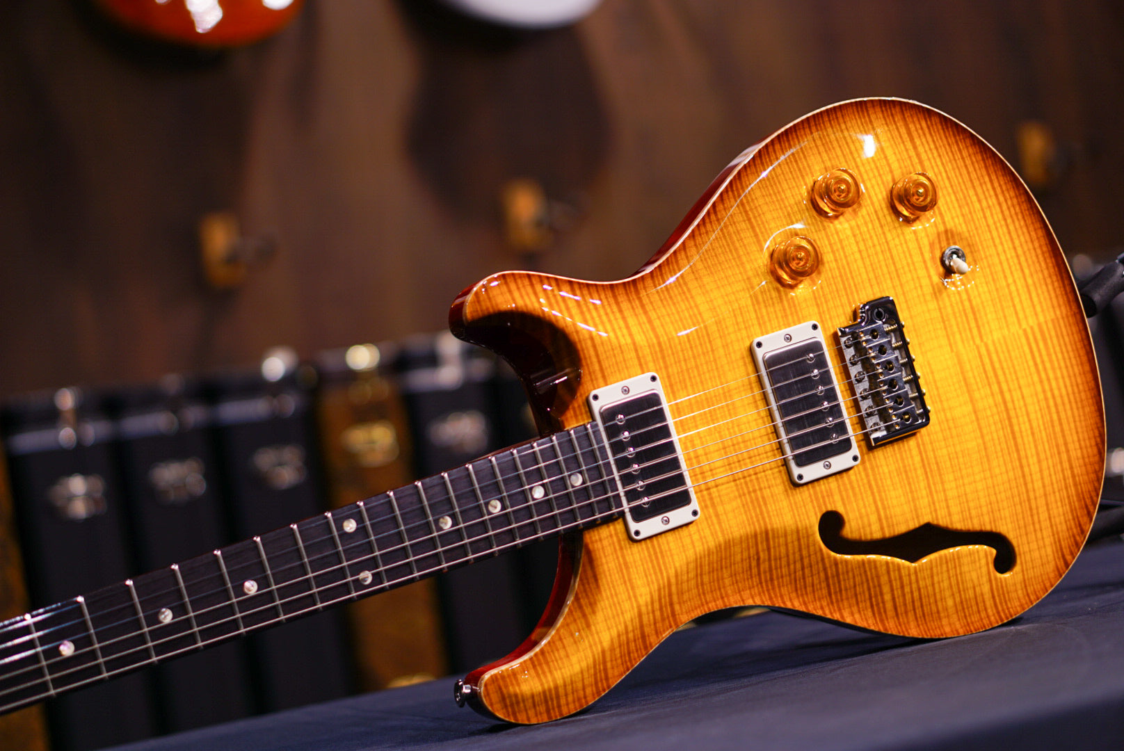 PRS DGT Semi-Hollow Limited Edition McCarty Sunburst 0394658