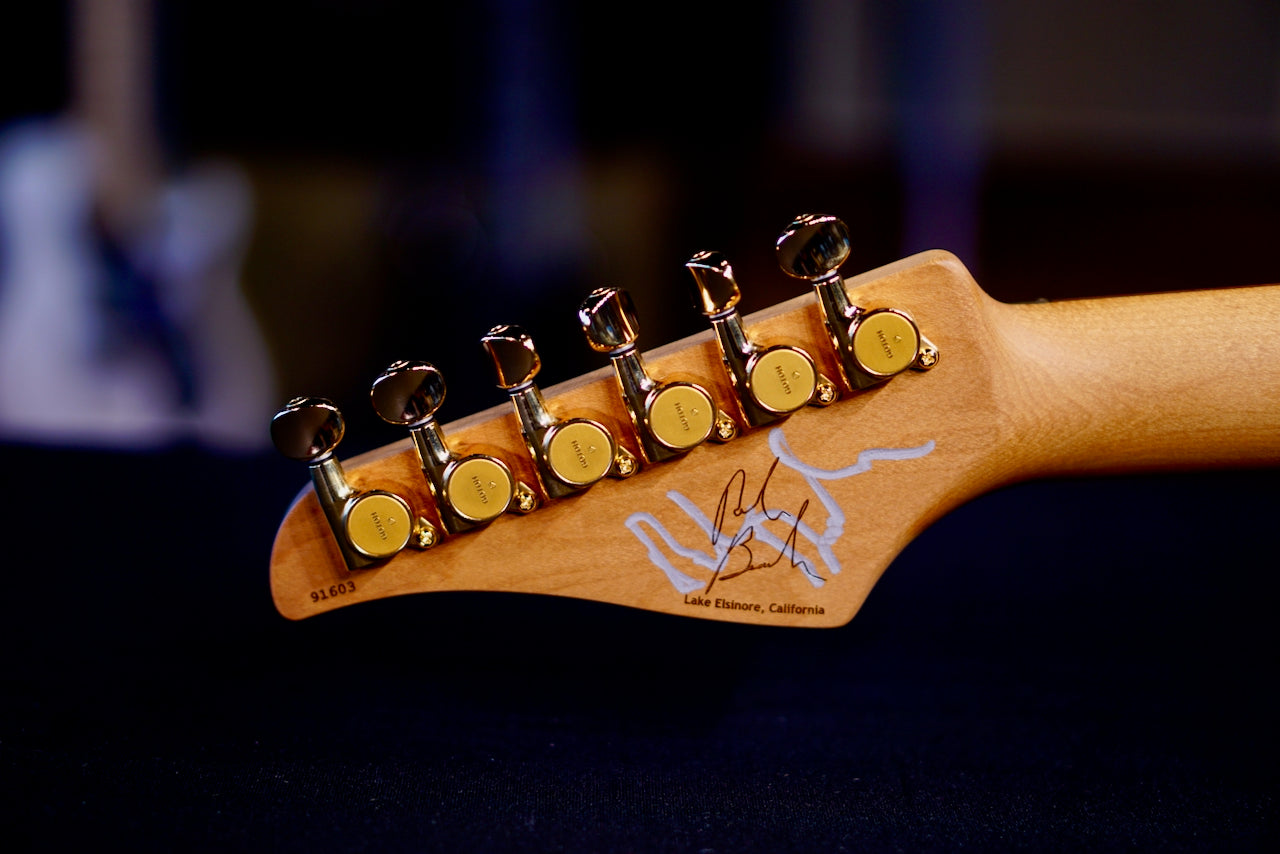Suhr Reb Beach Standard Series 91603 SIGNED
