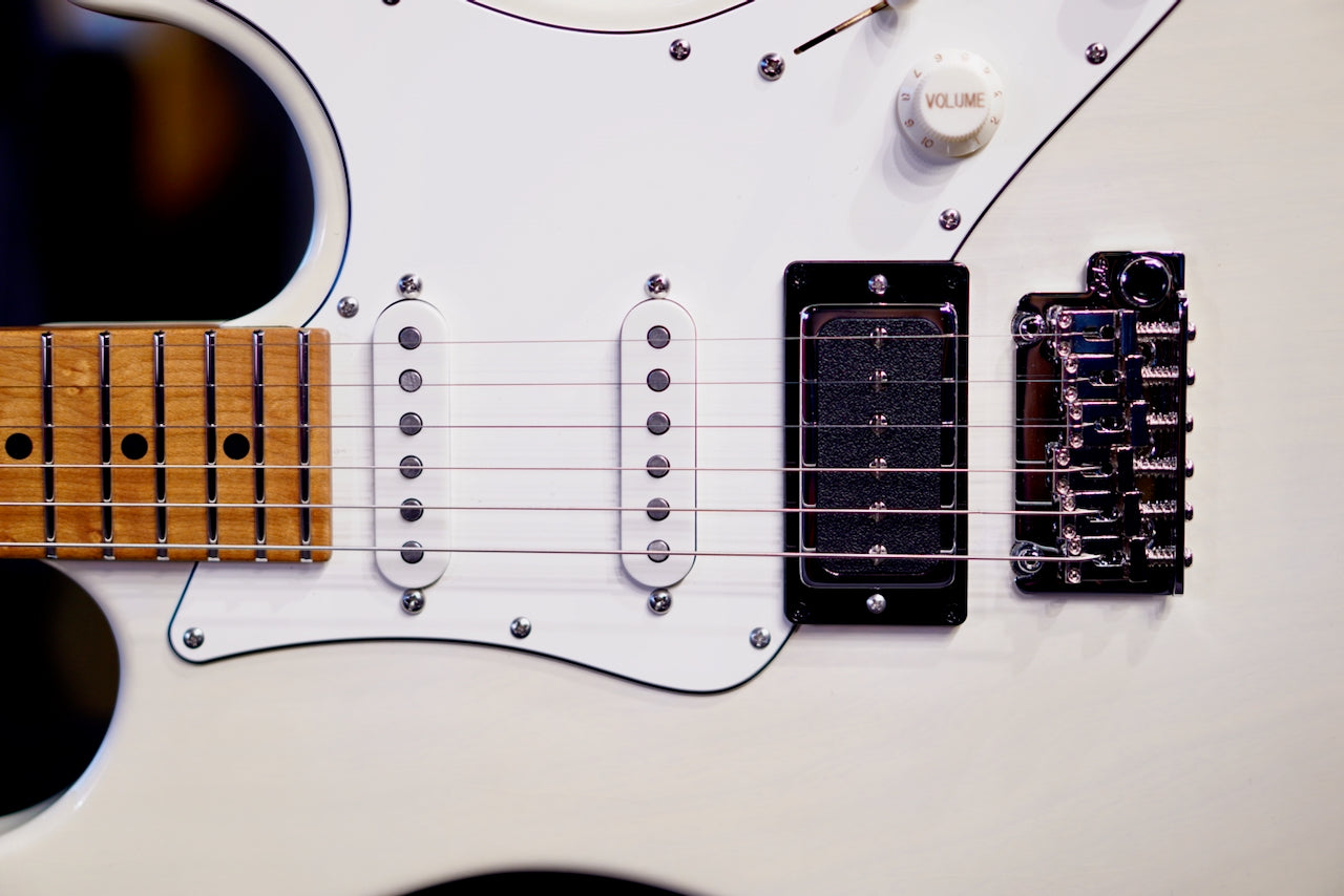 Suhr Pete Thorn Signature Traditional 90 Trans White 89260