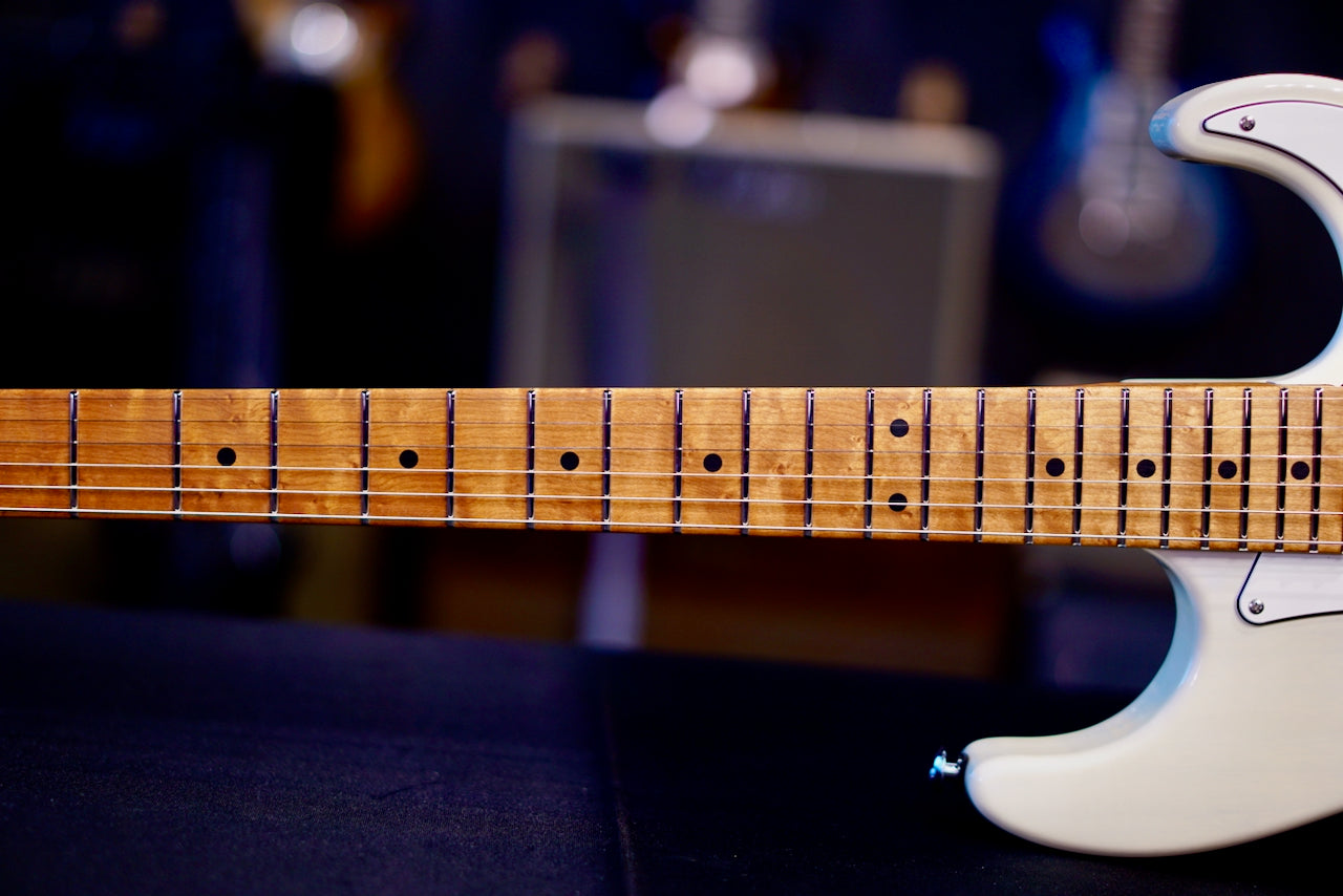 Suhr Pete Thorn Signature Traditional 90 Trans White 89260