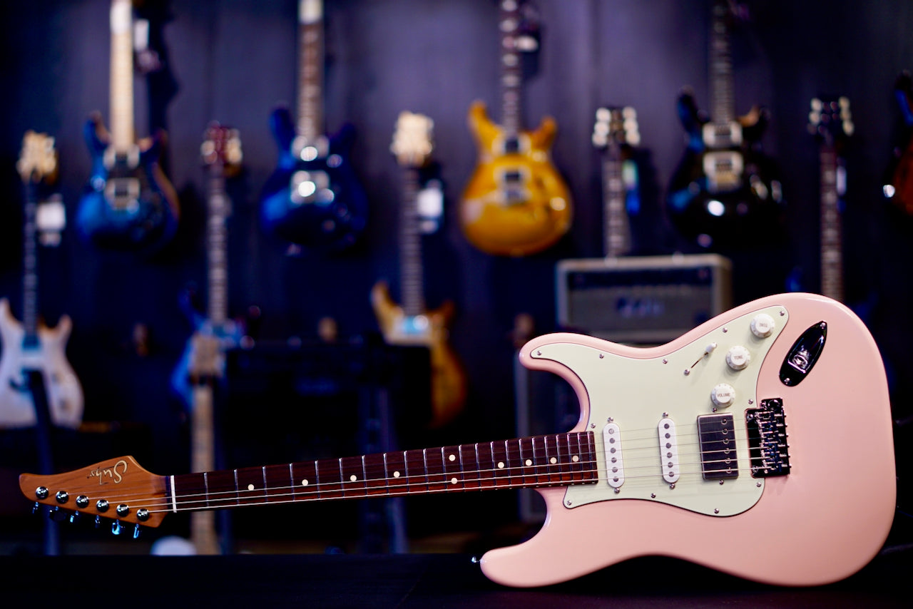 Suhr Mateus Asato Classic S Shell Pink 92516