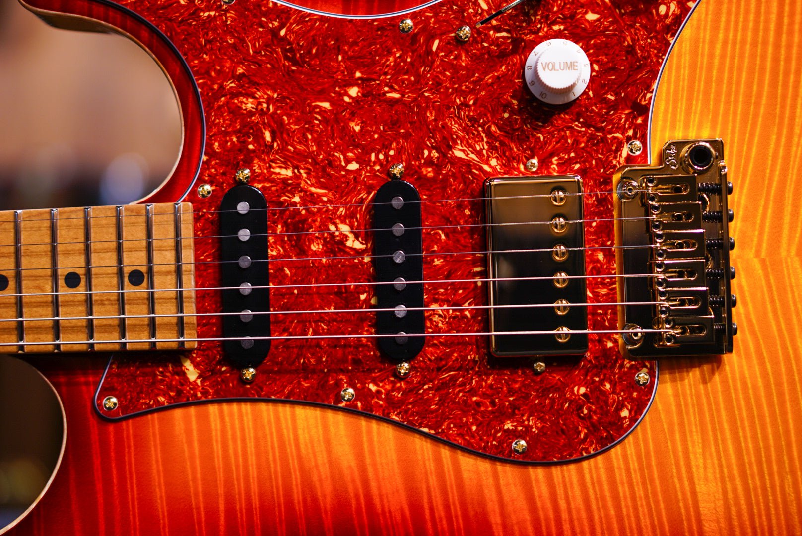 Suhr Standard Custom Aged Cherry Burst 85760