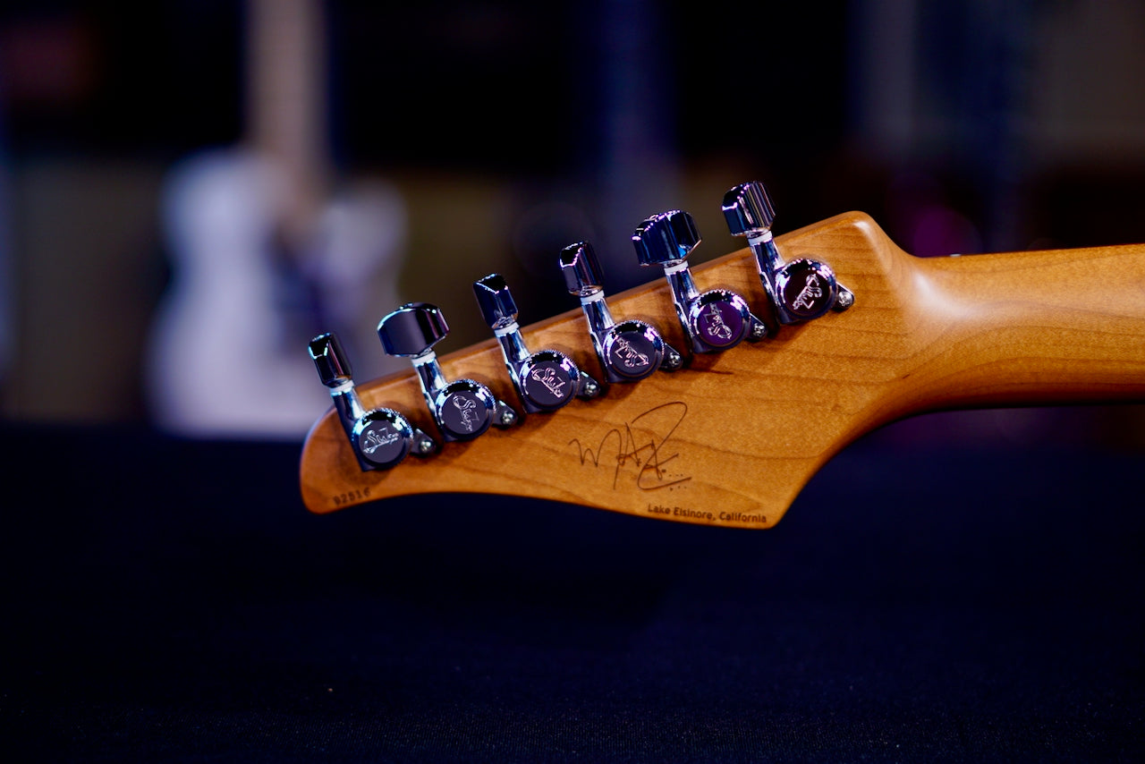 Suhr Mateus Asato Classic S Shell Pink 92516