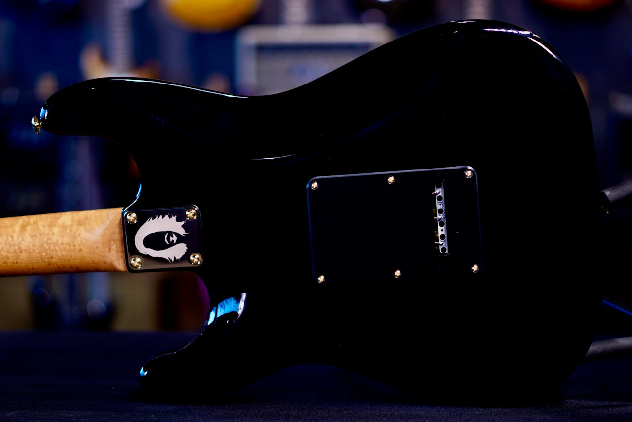 Suhr Mateus Asato Classic S Black Gloss 92504