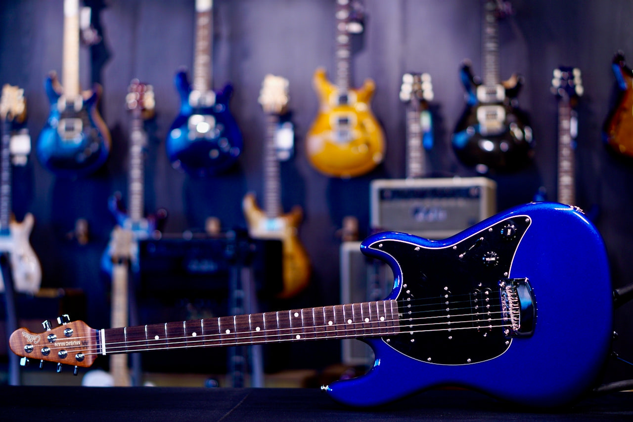 Ernie Ball Music Man Cutlass RS HSS Lakeside Blue H04413