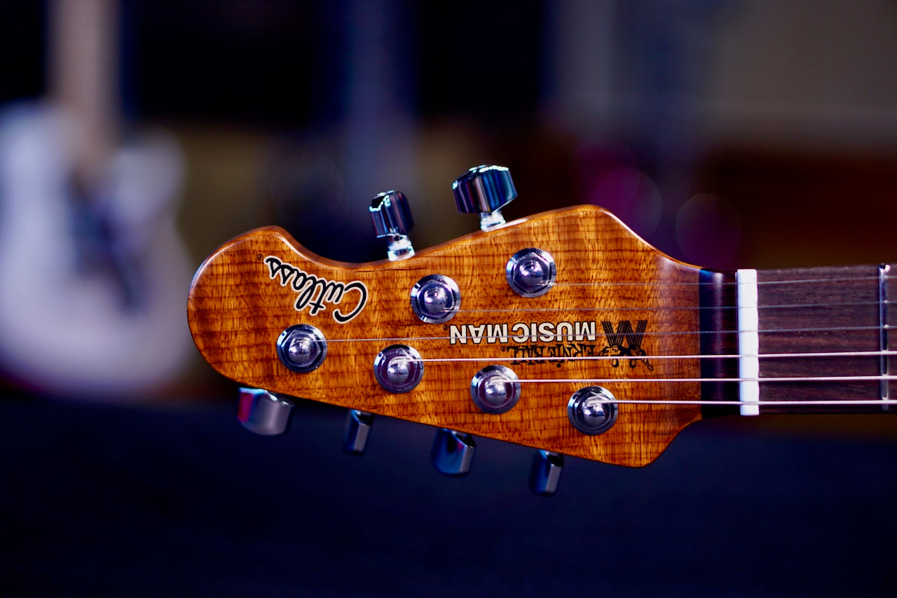 Ernie Ball Music Man Cutlass RS HSS Lakeside Blue H04413
