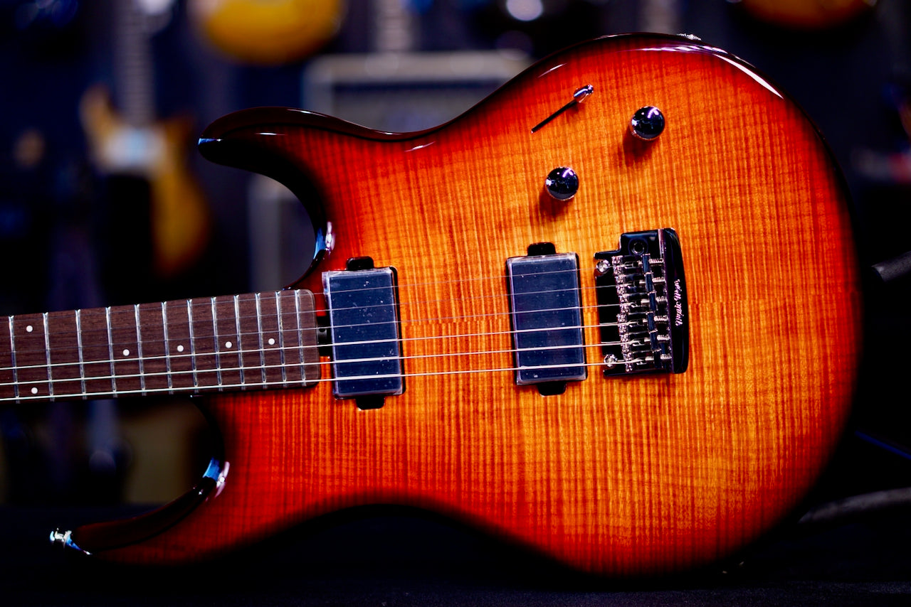 Ernie Ball Music Man Luke 4 HH After Burn H04469