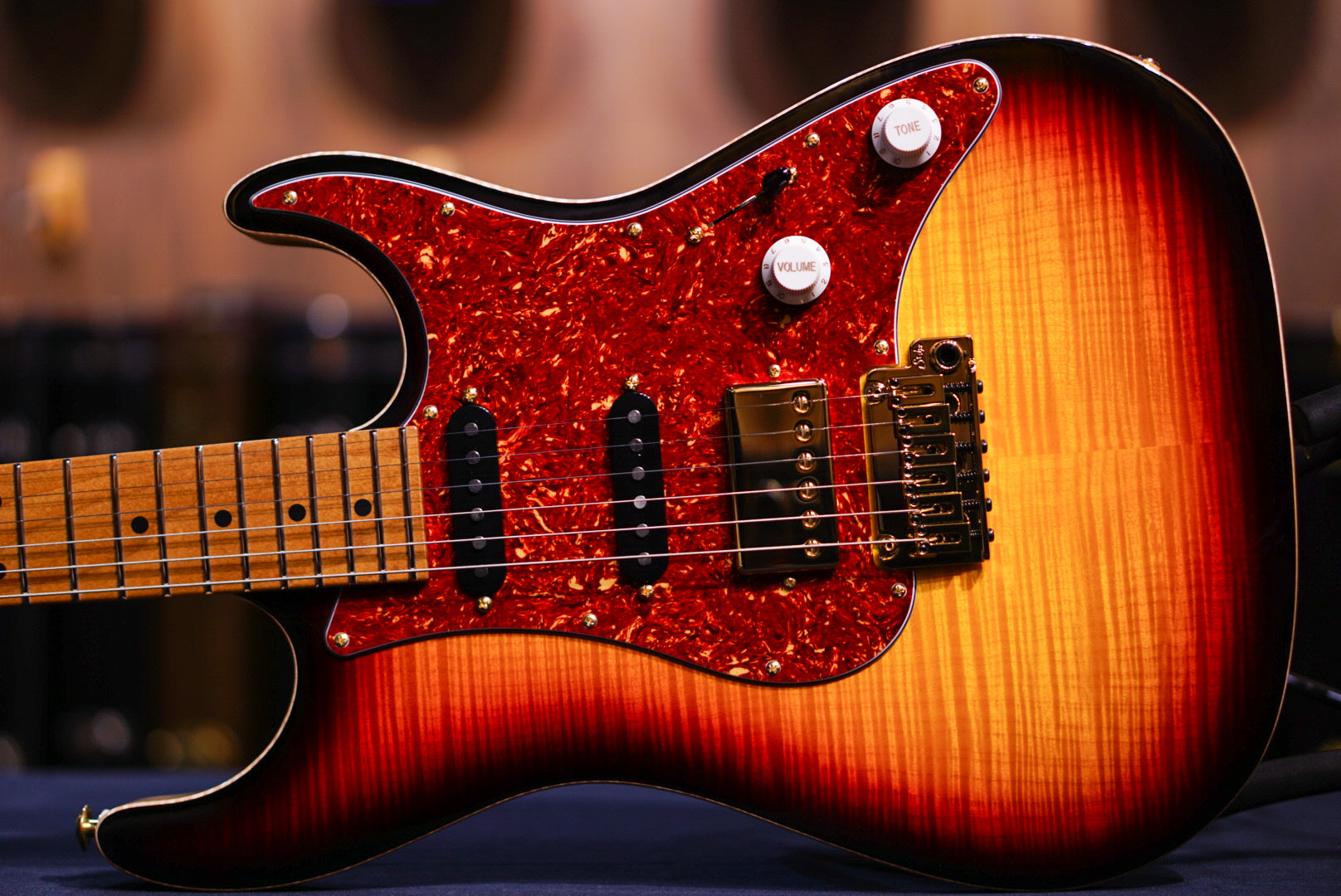 Suhr Standard Custom 3 Tone Burst 85763