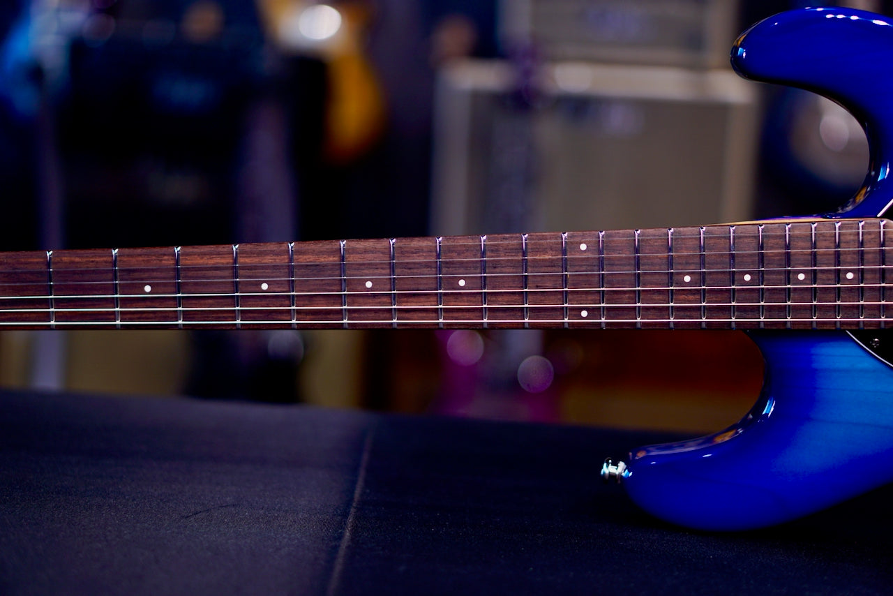 Ernie Ball Music Man Steve Morse Blue Burst H04823
