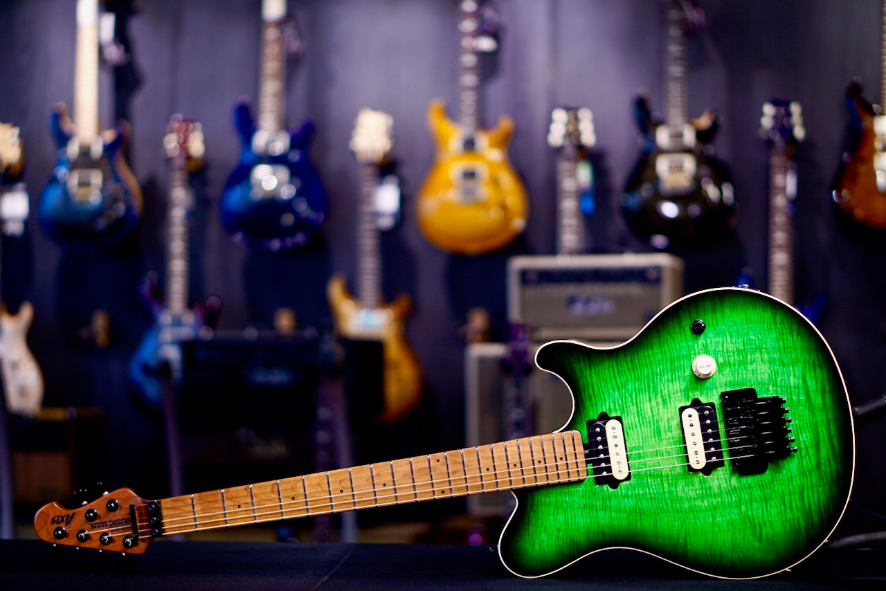 Ernie Ball Musicman Axis matcha Flame H10298