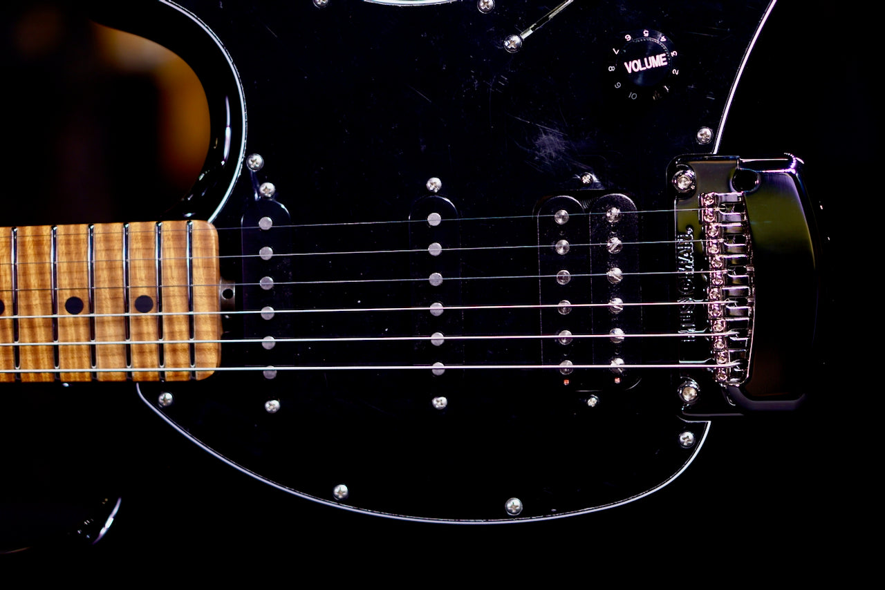 Ernie Ball Music Man Cutlass RS HSS Black H04374
