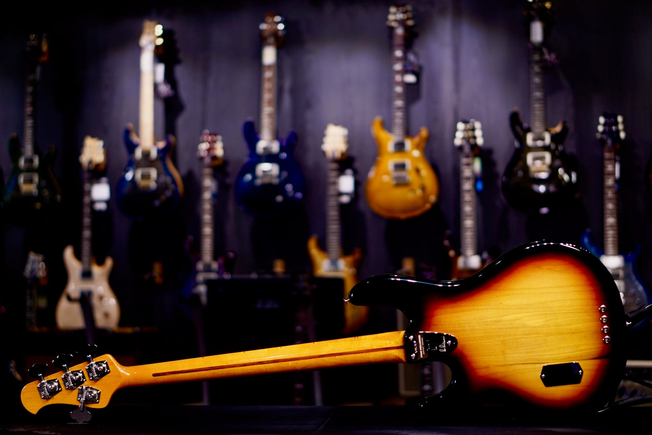 Ernie Ball Music Man Pino Palladino Fretless StingRay CB01314