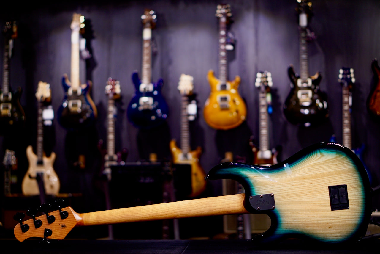 Ernie Ball Music Man StingRay 5 Special HH 5 Bass Mean Blue Burst K10764