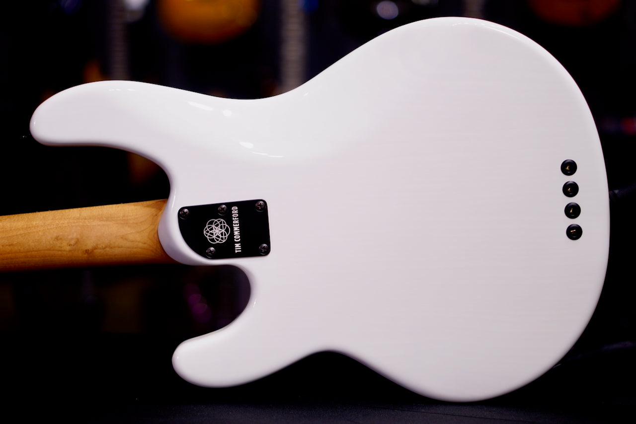 Ernie Ball Music Man Tim Commerford StingRay Bass Fight Night White, Passive B060048