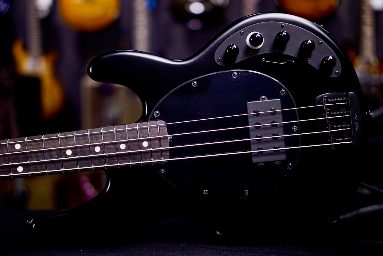 Ernie Ball Music Man DarkRay Stealth Black S13689
