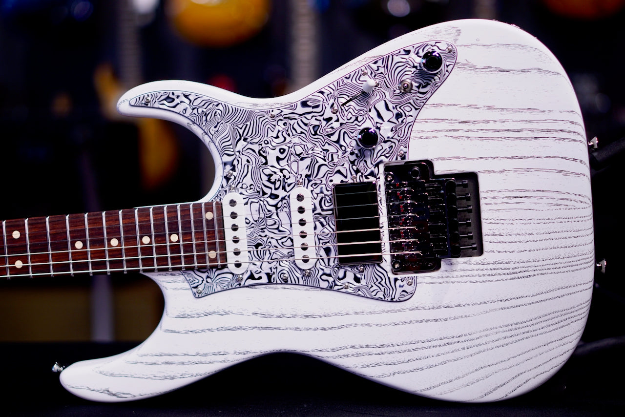 Tom Anderson Guardian Angel Player Satin Organic Grain White with Black  * 02-19-26A *