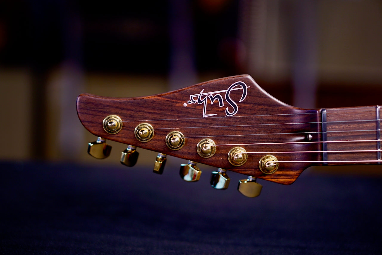 Suhr Classic S Custom Red Web Rosewood Neck & Gold Package 85907