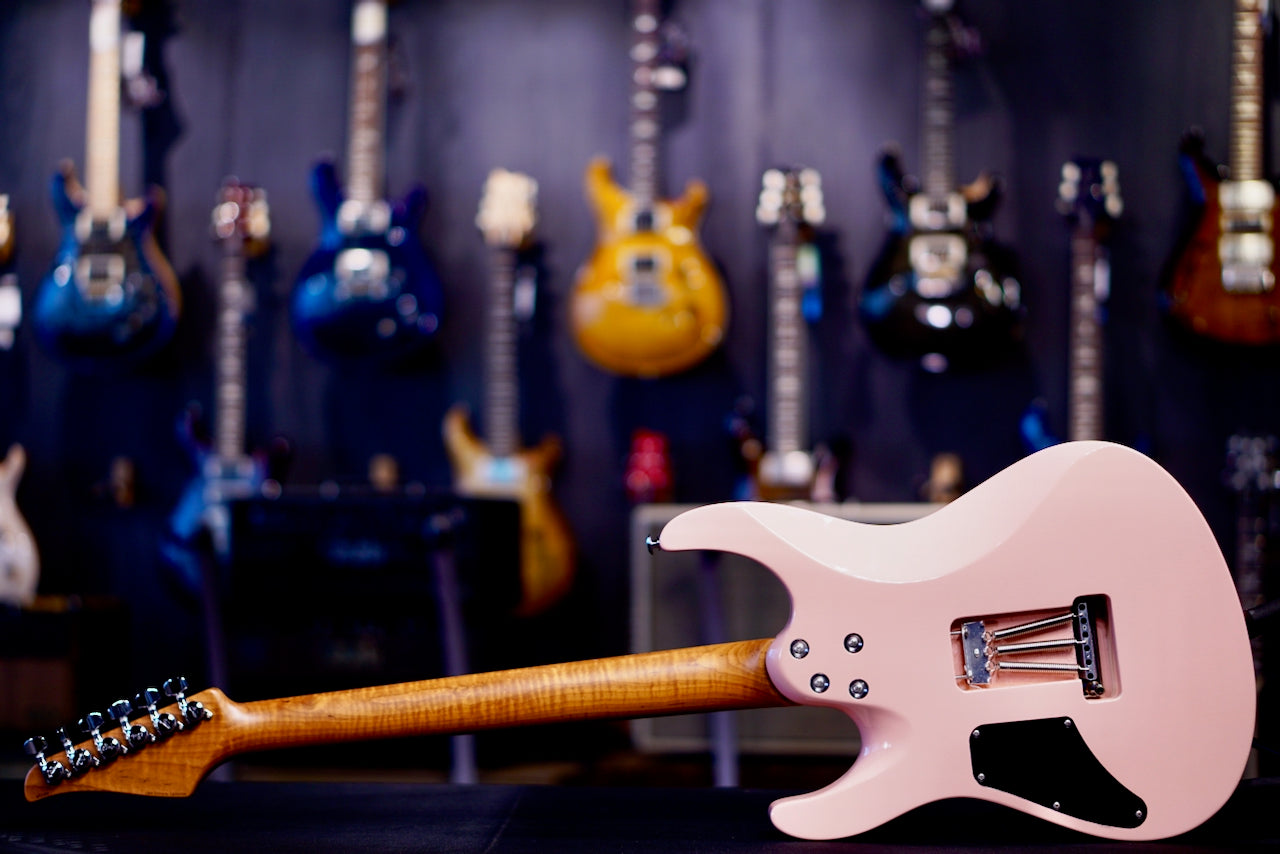 Suhr Modern Antique LE Shell Pink 90288