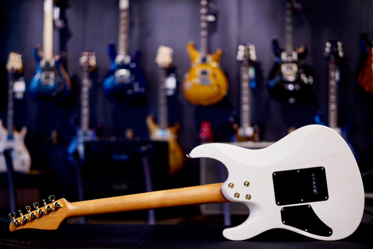 Suhr Modern Custom Natural white back 87958