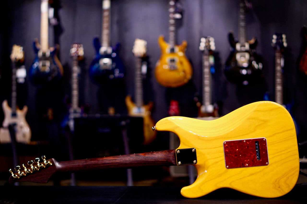 Suhr Classic S Custom Trans Butterscotch Rosewood Neck & Gold Package 85903