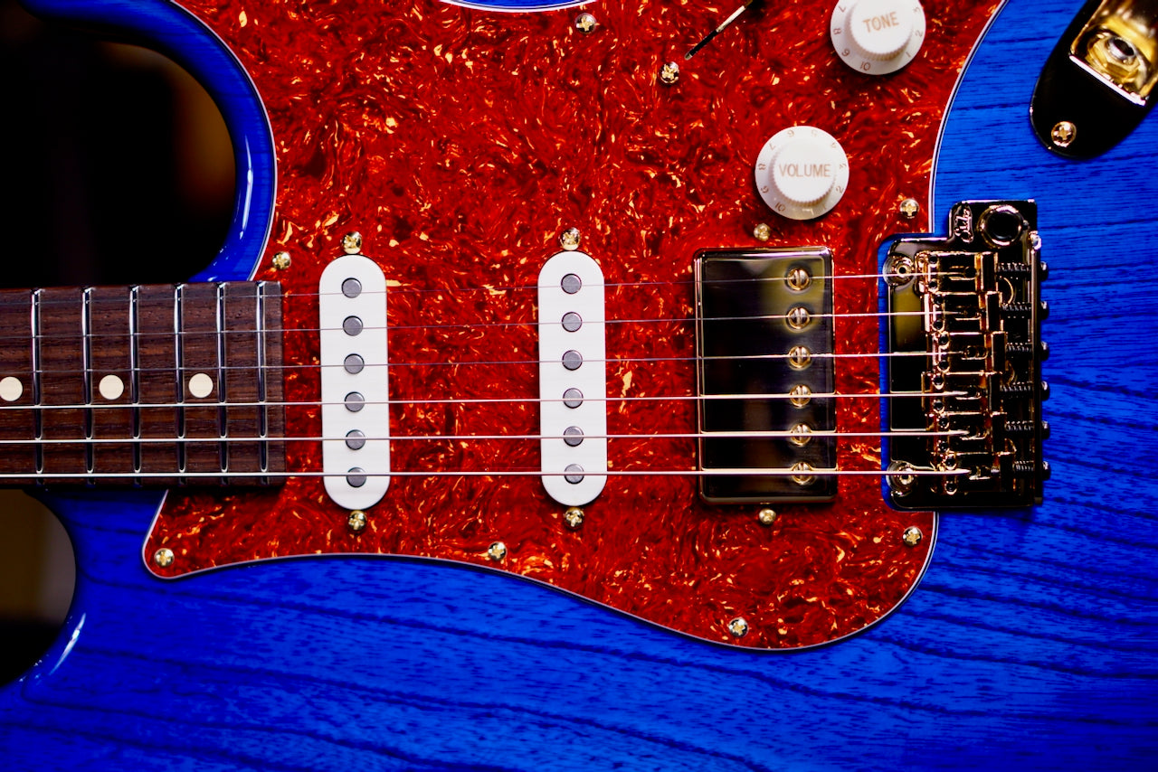 Suhr Classic S Custom Trans Blue Rosewood Neck & Gold Package 85999