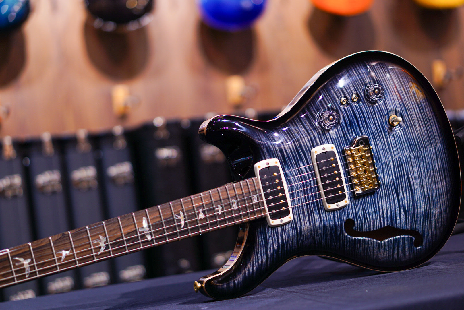 PRS 40th Anniversary Custom 24-08 Semi-Hollow Limited Edition Faded Whale Blue Smokeburst 0401532