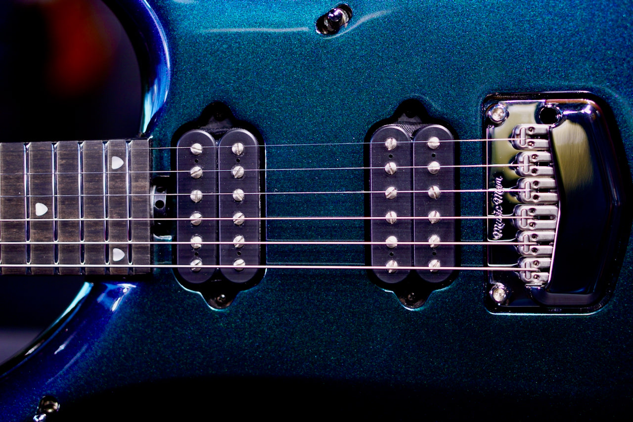 Ernie Ball Music Man Majesty Premium Select - Mystic Dream M021601