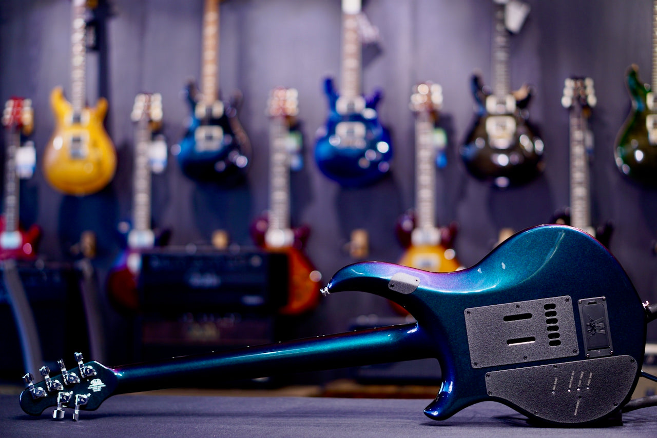Ernie Ball Music Man Majesty Premium Select - Mystic Dream M021601