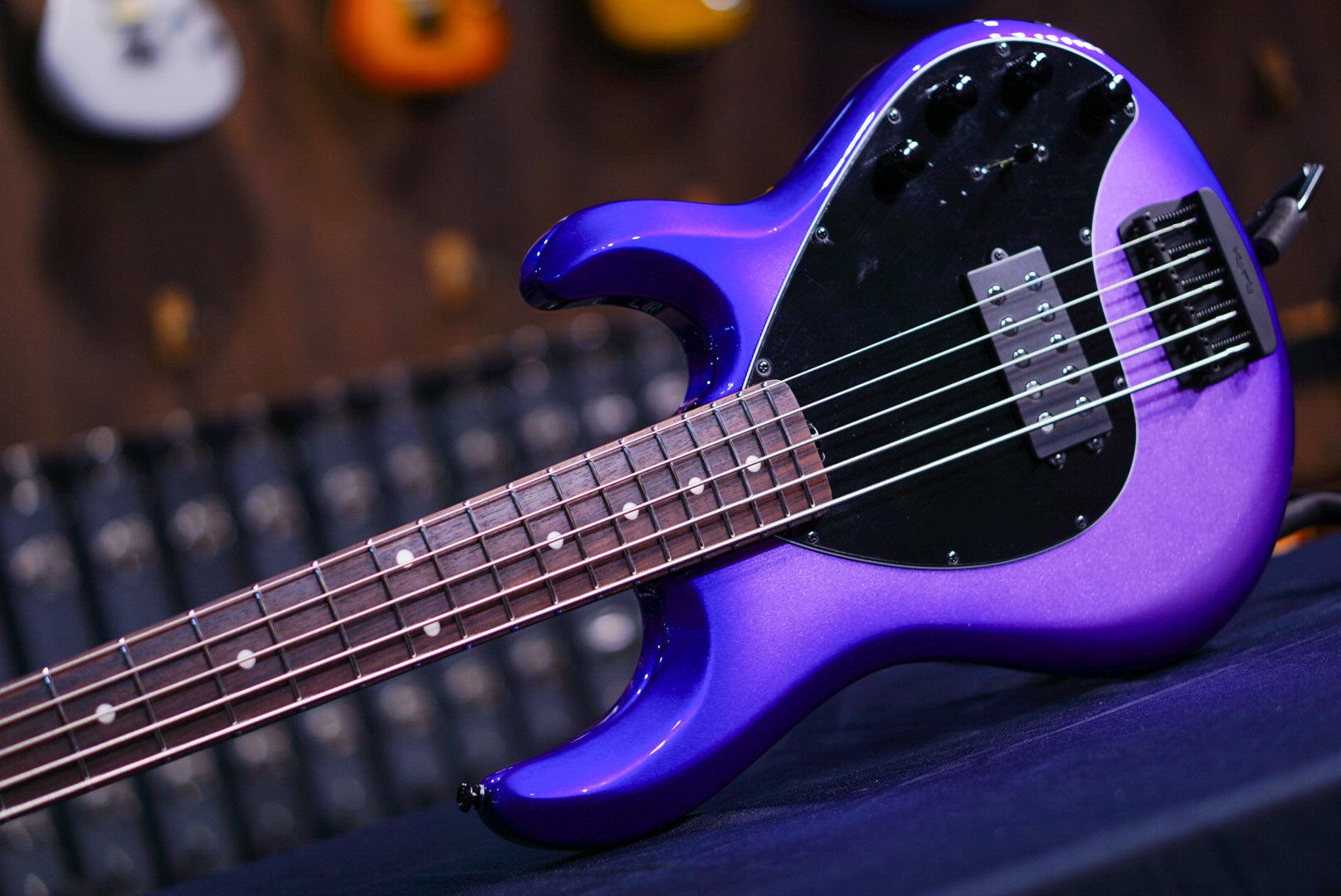 Ernieball Musicman StingRay Special 5 H Grape Crush K00187