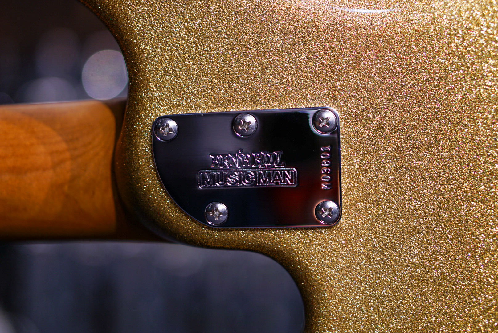 Ernieball Musicman StingRay Special 5 H Genius gold K03801