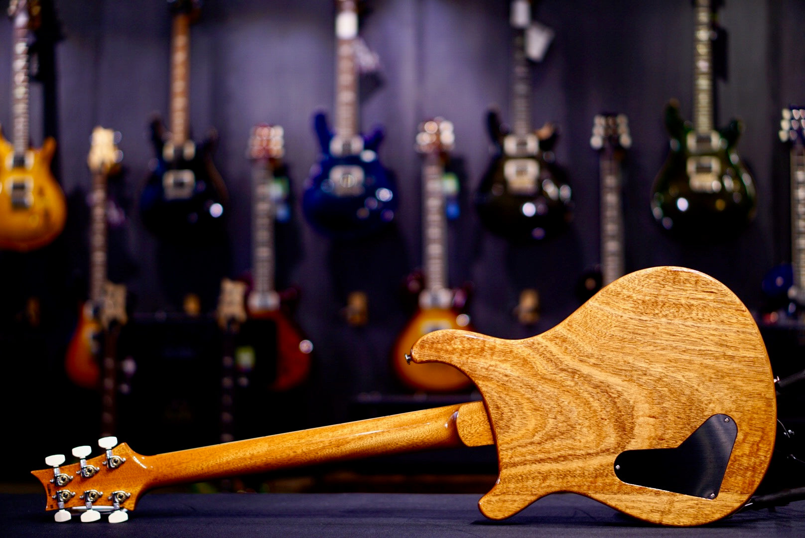 PRS Mccarty Antique White Top (Natural Back) 0411577