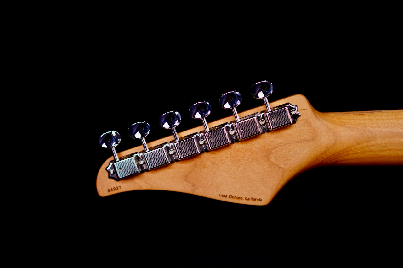 Suhr Classic T Vintage Limited Edition Daphnae Blue 84937
