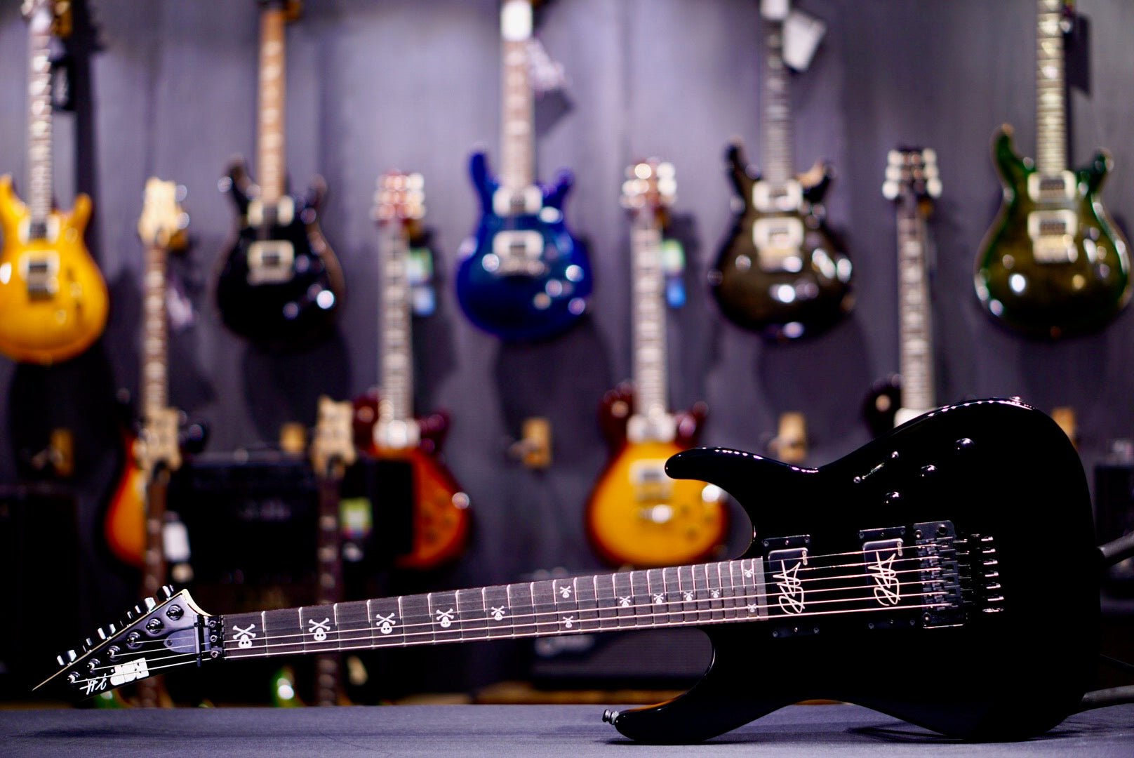 ESP KH-2 NECK-THRU Black E8020262