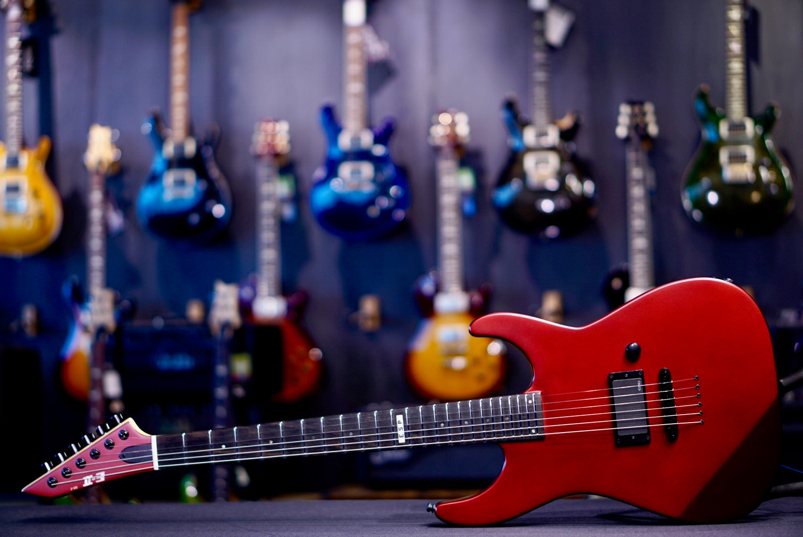 ESP E-II M-I THRU NT DEEP CANDY APPLE RED ES9683253