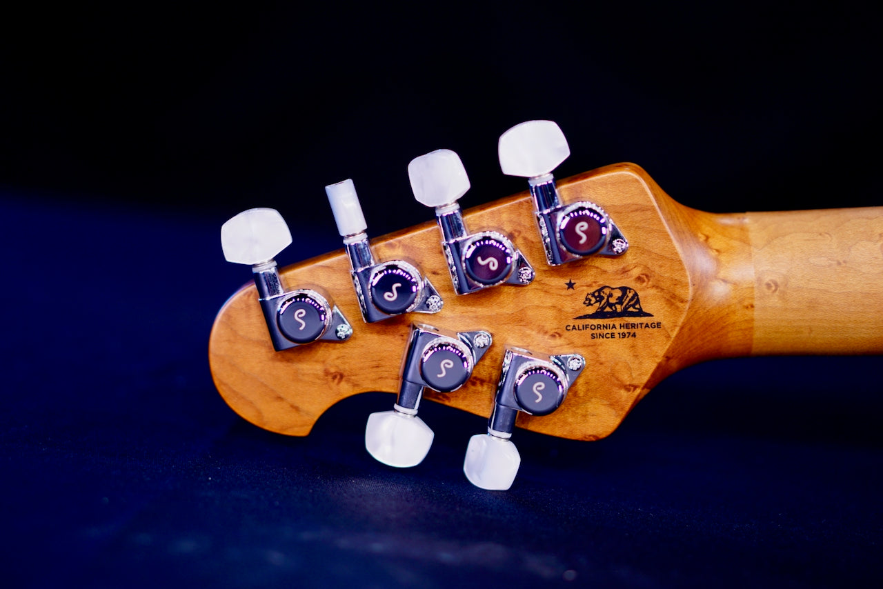 Ernie Ball Music Man Axis Super Sport  Honey Pot Flame H08932