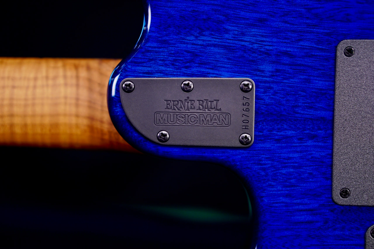 Ernie Ball Music Man JP15 Ultramarine Quilt H07657