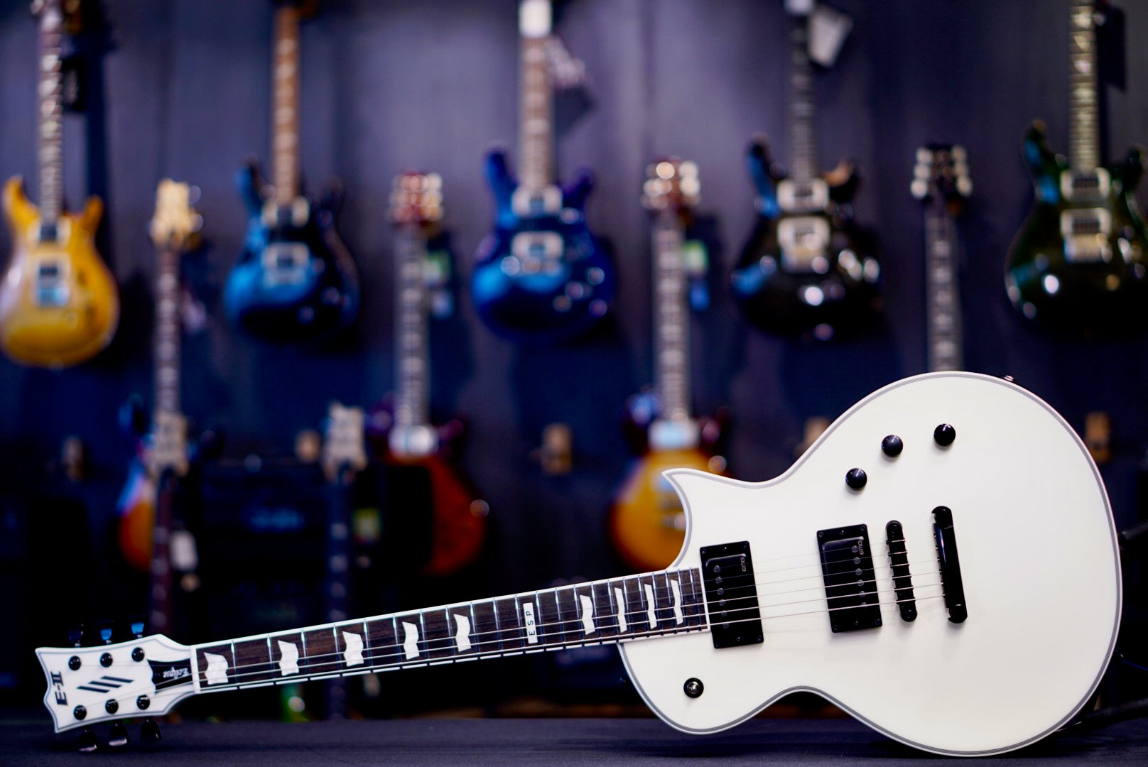 ESP E-II ECLIPSE EMG Snow White Satin ES3044253