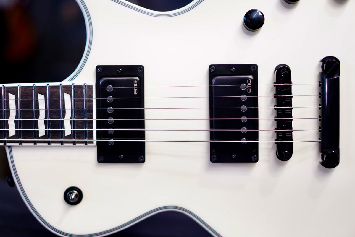 ESP E-II ECLIPSE EMG Snow White Satin ES3044253