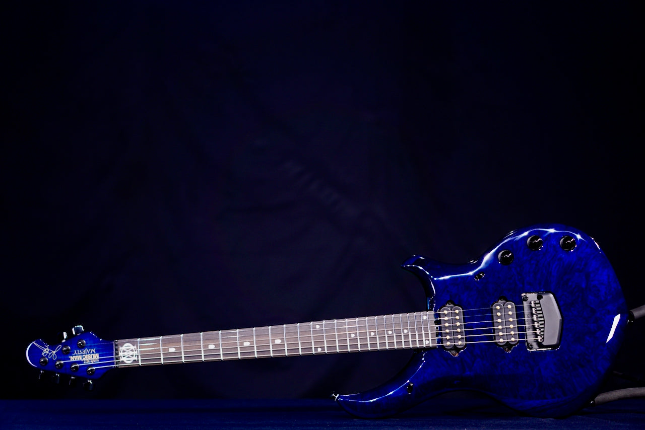 Ernie Ball Music Man Majesty Blue Ink BFR M019928