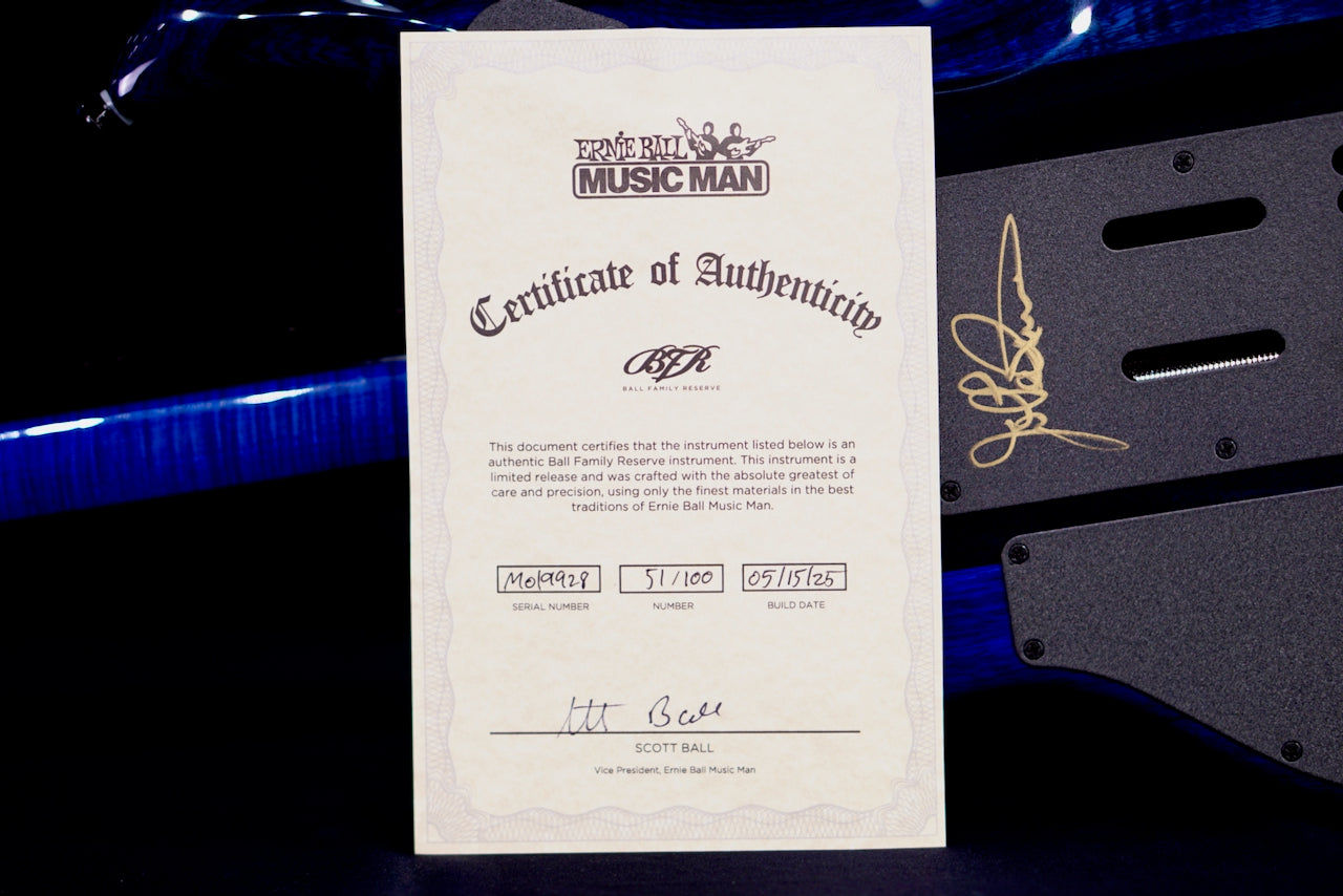 Ernie Ball Music Man Majesty Blue Ink BFR M019928