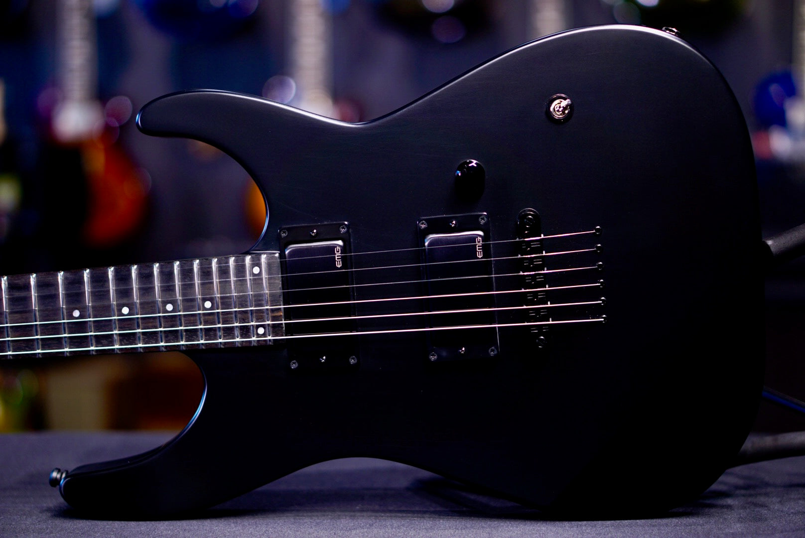 ESP E-II JL-1 M-II NT Jeff Ling signature PARKWAY DRIVE  Black satin  Es5355253