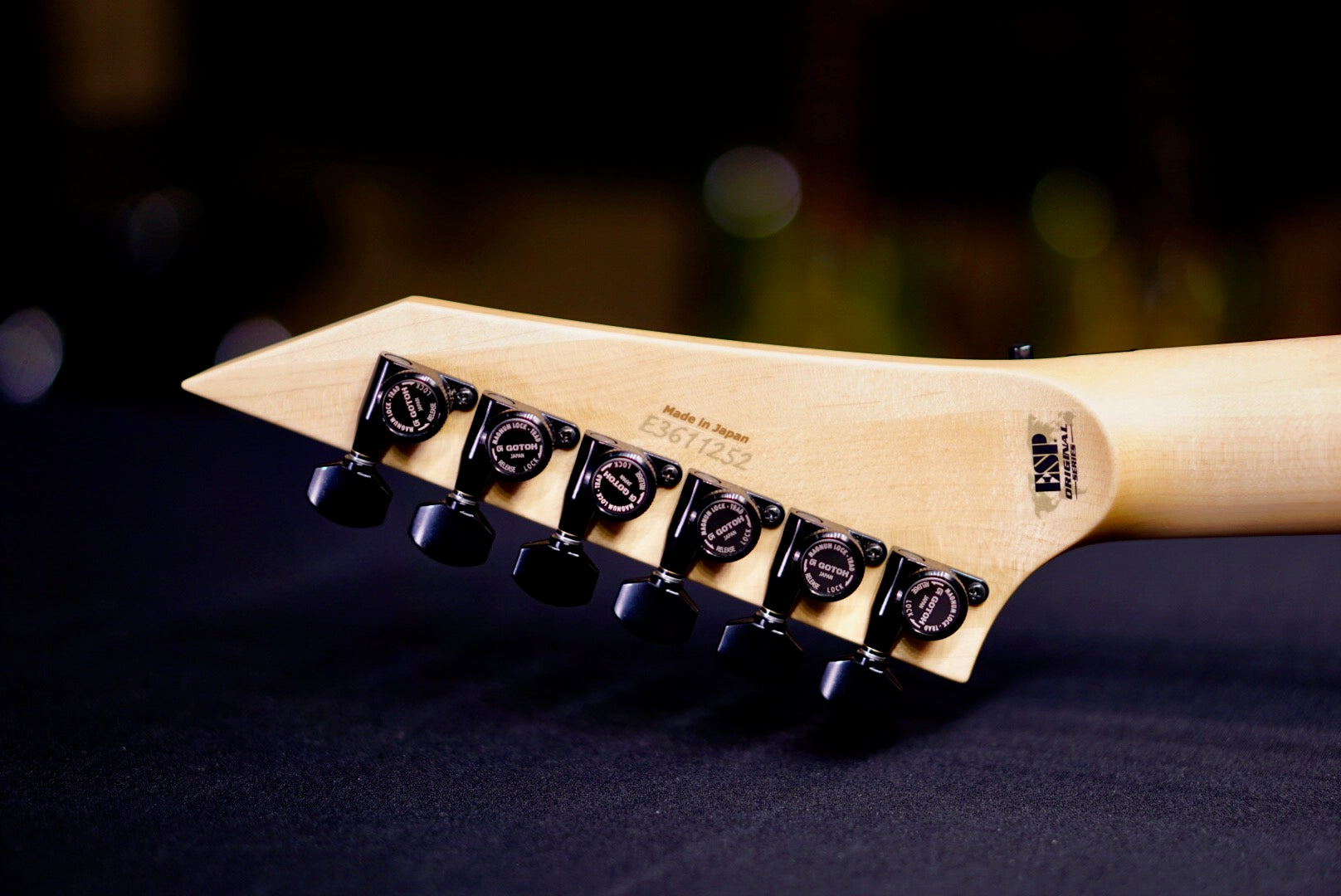 ESP Maverick Liquid Metal Lava E3611252 V2